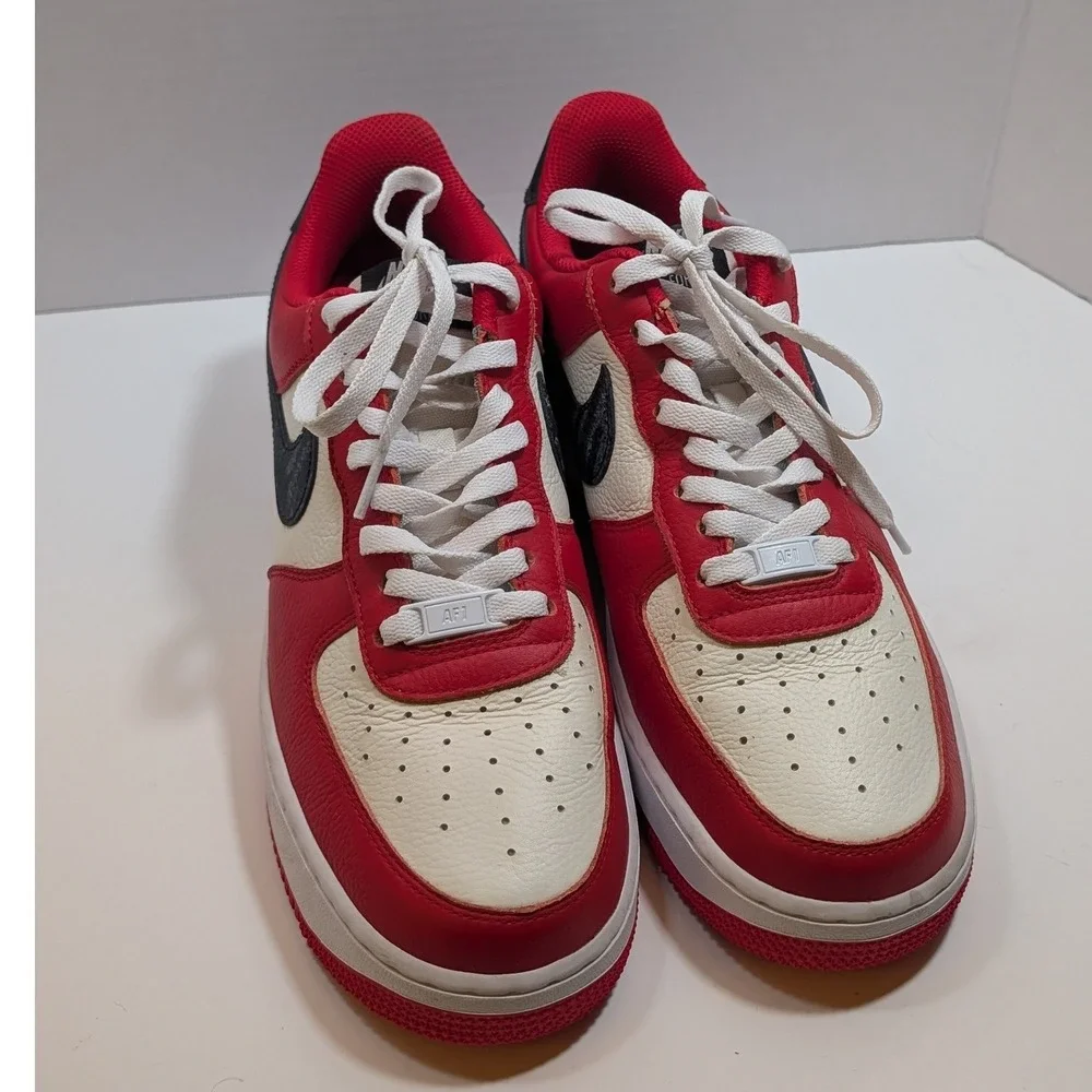 Nike Air Force 1 Low Red White Black DV3892-900 Leather Sneakers Mens 9.5‎ Retro
